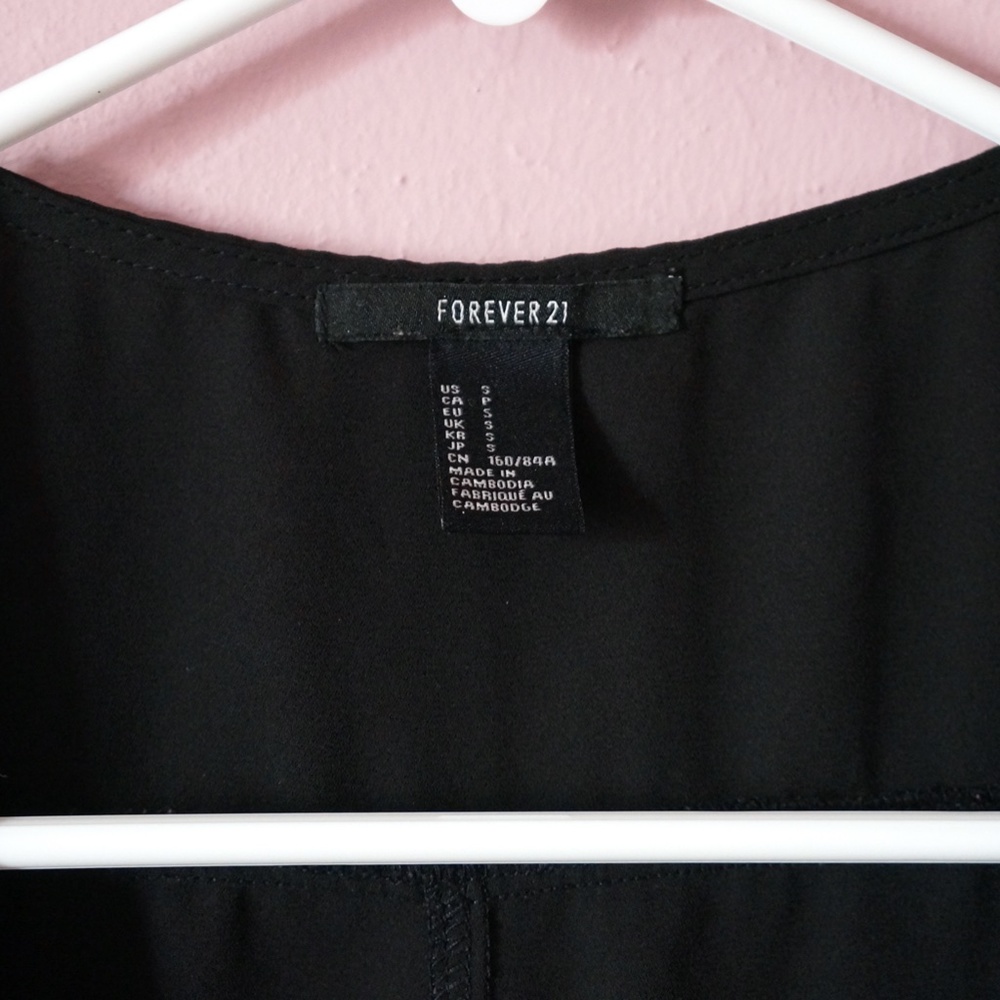 F21 Chiffon Button Down Tank Top - Picture 3 of 4
